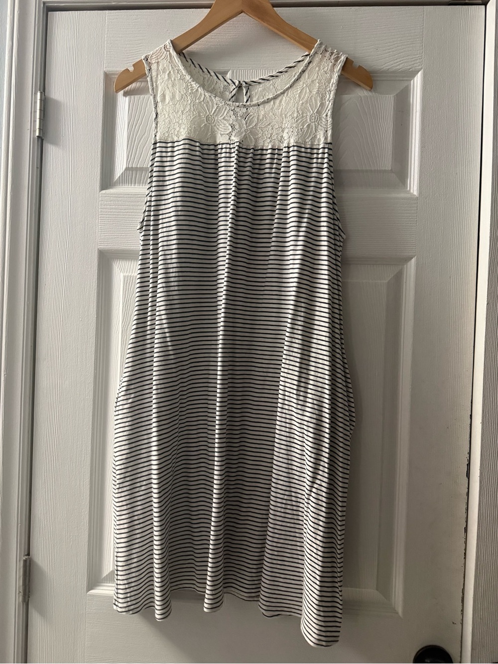 Merona Striped Mini Dress With Crochet Top Size Large